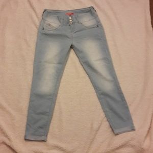 Light wash jeans